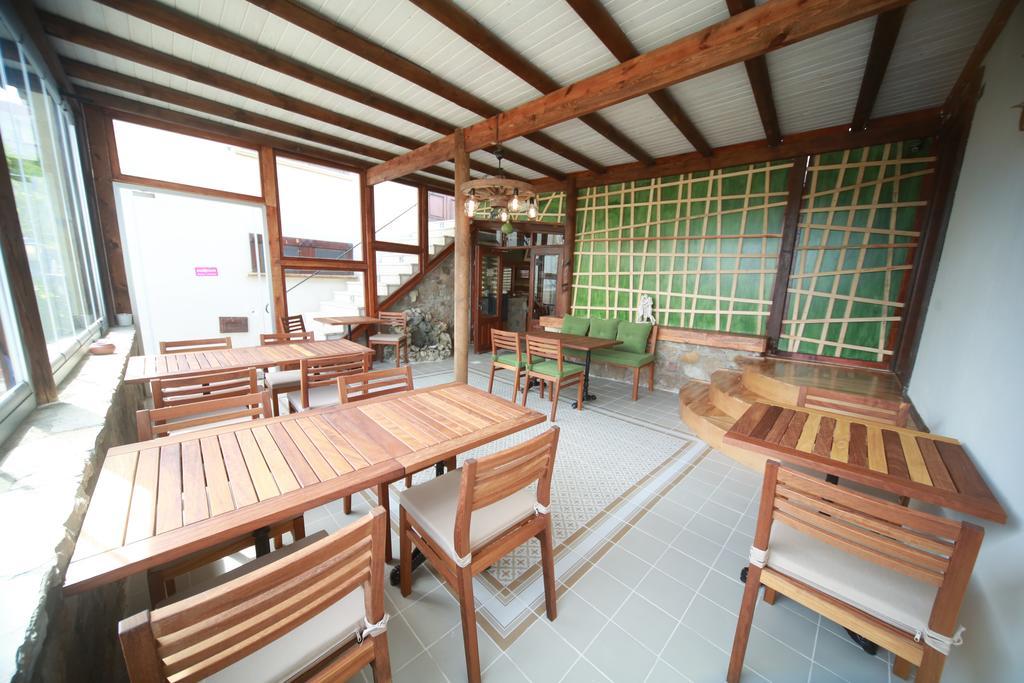 Apollon Hotel Bozcaada Exterior photo