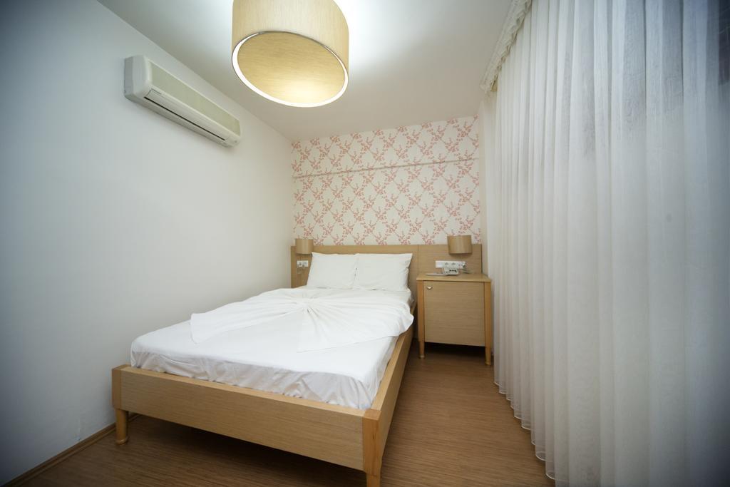 Apollon Hotel Bozcaada Exterior photo