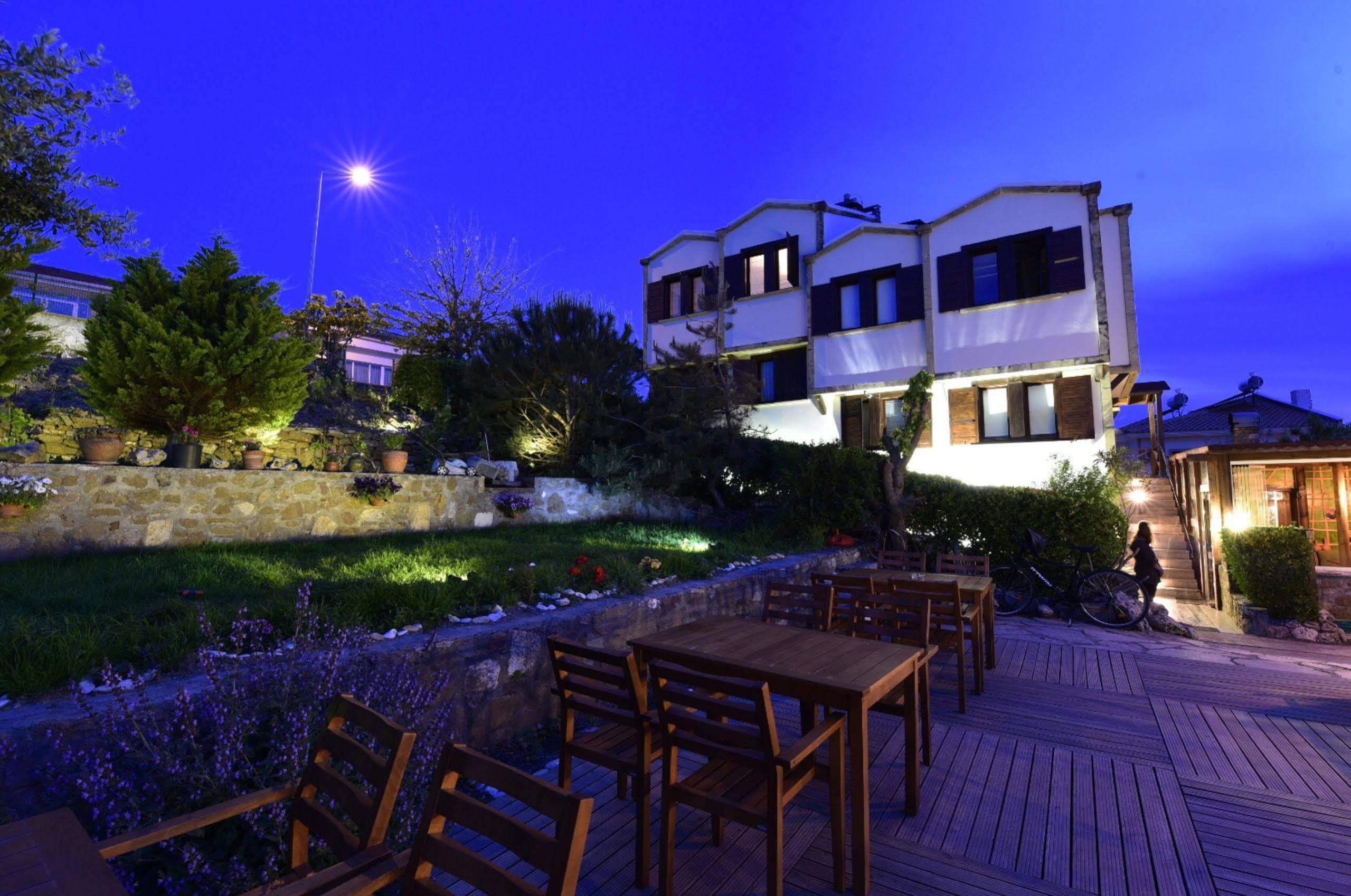 Apollon Hotel Bozcaada Exterior photo